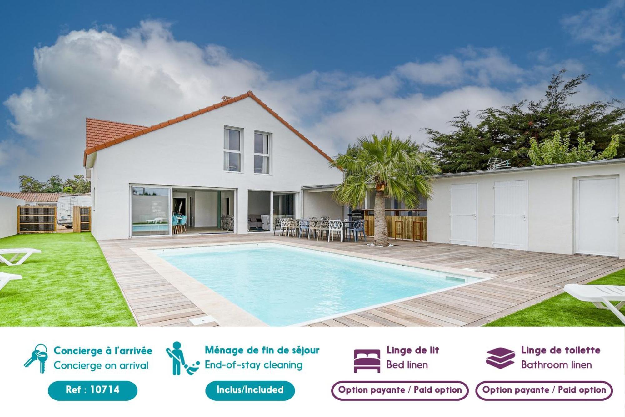 Magnifique Villa Pour Grande Famille A ลาบาร์-เดอ-มงต์ ภายนอก รูปภาพ